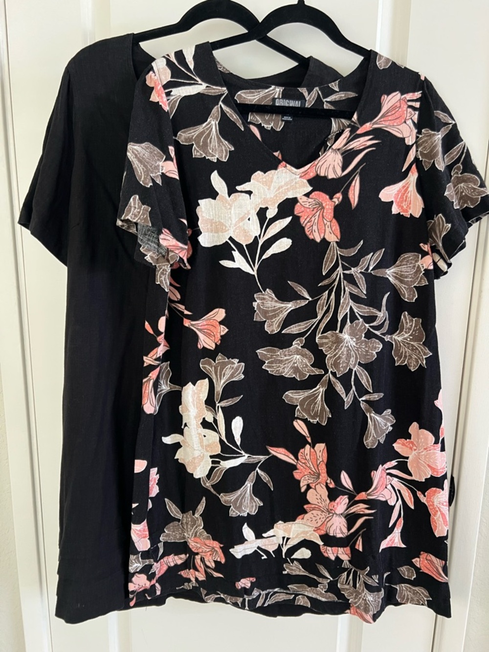 Nicole Miller Linen V-Neck Shift Dresses